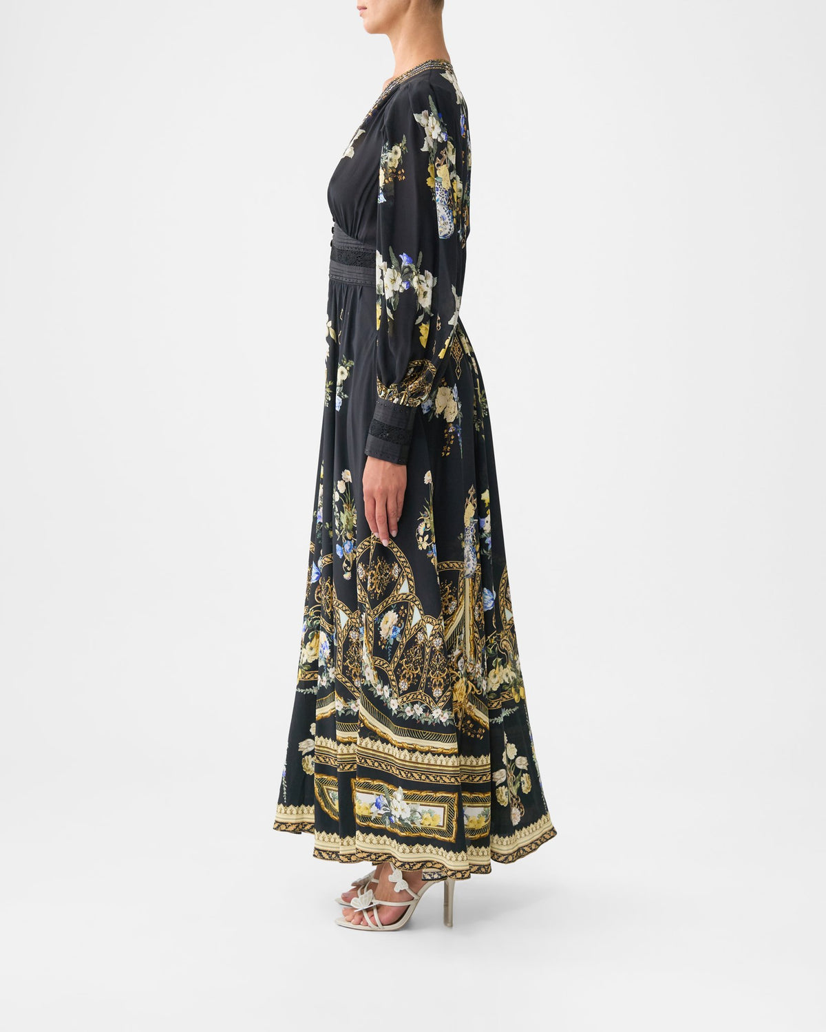 SHAPED WAISTBAND DRESS WITH GATHERED SLEEVES